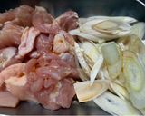ほっこり美味しい！焦がしネギと鶏肉の親子そば作り方1写真