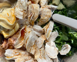 蒸し鶏とツナのわさびマヨネーズ和え作り方3写真