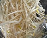 餃子🥟(備忘録)と黒豆もやし炒め♪作り方10写真