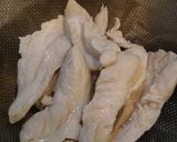 鶏ササミのマヨ味噌豆板醤和え作り方1写真