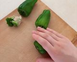 チーズ in丸ごとピーマン × 豚ロース作り方1写真
