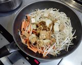 玉子と厚揚げのニラモヤシ炒め作り方3写真