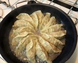 【簡単夕食】肉汁あふれる焼餃子作り方8写真