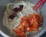 簡単スンドゥブ風！海鮮もやしキムチ鍋作り方3写真