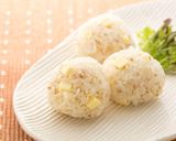 コロコロチーズのコンソメおにぎり作り方4写真
