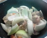 鶏と玉ねぎの甘辛味噌煮作り方3写真