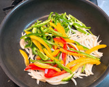 ラム肉と彩り野菜の中華風細切り炒め作り方5写真