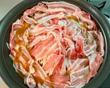 辛さ自在！もやしで作る超簡単豚キムチ鍋作り方3写真