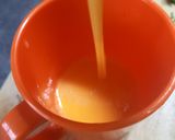 ふわっと卵と三つ葉のすまし汁作り方1写真