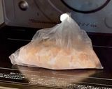冷凍のままレンジ加熱!鶏肉のクリーム煮作り方2写真