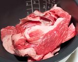 牛スジの下ゆで 炊飯器で作り方1写真
