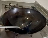 夏バテ予防に!鰹風味が決め手!梅干し炒飯作り方2写真