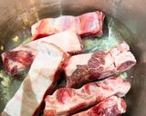 圧力鍋で味染みスペアリブ煮込み作り方2写真