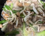 鶏肉とちんげん菜とキノコのクリーム煮作り方5写真