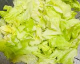 レタスと焼鮭の炒飯作り方2写真