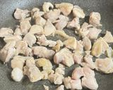 極上のプチッと感！もち麦鶏ごぼうご飯作り方5写真