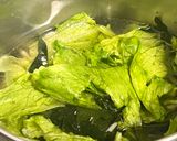 朝ご飯♡お1人様♡レタスたっぷりスープ♡作り方1写真