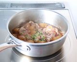 簡単手軽に【シンプル調味料で豚ばら大根煮作り方4写真