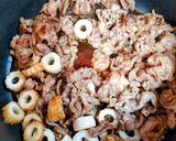 簡単ランチ！竹輪法蓮草牛すき鍋焼きうどん作り方2写真