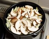 手羽元で野菜たっぷり塩麹参鶏湯鍋作り方3写真