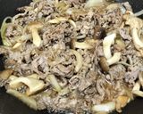ご飯が進む！ワンパンすき焼き風炒め煮作り方4写真