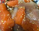 マグロとサーモンのにんにくごま油香る漬け丼作り方1写真
