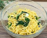季節を味わう♡菜の花のスパサラ作り方3写真