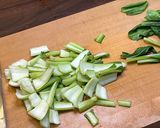 鶏肉とチンゲン菜の梅炒め作り方7写真