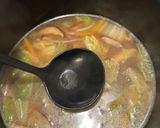 白菜とにんじんと椎茸のスープ作り方5写真