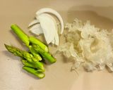スモーク牡蠣とアスパラのスープ作り方2写真