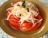 カンタン酢ギ！新玉ねぎとトマトサラダ作り方4写真
