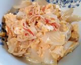 安い早い簡単!新玉ねぎとカニカマの玉子丼作り方12写真