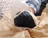 好きな具いれて、クッキングシートおにぎり作り方9写真