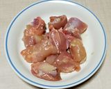甘酒と塩麹でまろやか鶏と根菜の煮物作り方3写真