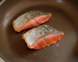フライパンで焼く塩鮭作り方3写真
