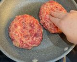 スネ肉の超粗挽き 肉感たっぷりハンバーグ作り方9写真