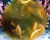 下味付きなめこワカメの味噌汁作り方8写真