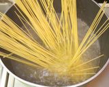 オイルサーディンとニラのパスタ作り方7写真