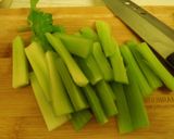 キムチの素で和風セロリ炒め作り方1写真