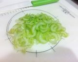 セロリのとろろ昆布和え作り方1写真