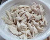 鶏むね肉・トマト・オクラのからし醤油和え作り方1写真
