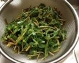 スベリヒユ(ひょう)の辛子マヨ醤油和え作り方3写真