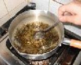 香港の「糖水」ー茶葉蛋糖水作り方1写真