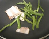 いんげんとベーコンのカレーオイスター炒め作り方2写真