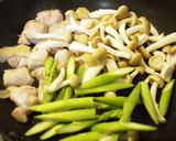 鶏もも肉のマヨしょう油マスタード炒め作り方3写真