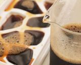 簡単！手作りコーヒー氷カフェオレ♪作り方1写真