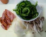 ゴーヤをパスタに♪カルボナーラ作り方1写真