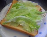目玉焼き生ハムのせトースト作り方2写真
