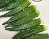 オクラと長芋とめかぶのネバネバ梅和え♪作り方1写真
