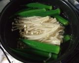 ササミとエノキとオクラのわさび和え作り方2写真